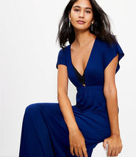 Load image into Gallery viewer, Beach Flutter Sleeve Midi Dress