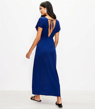 Load image into Gallery viewer, Beach Flutter Sleeve Midi Dress